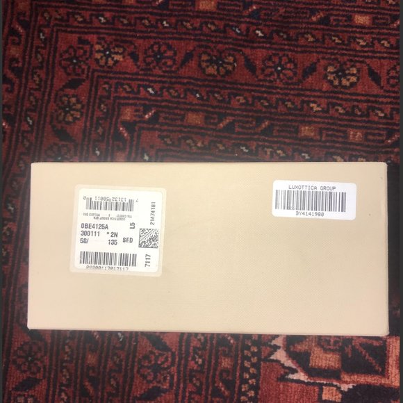 NEW Rare Burberry Sunglasses